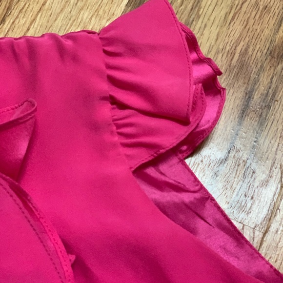 Britt Ryan Silk Sleeveless Blouse - Picture 5 of 7